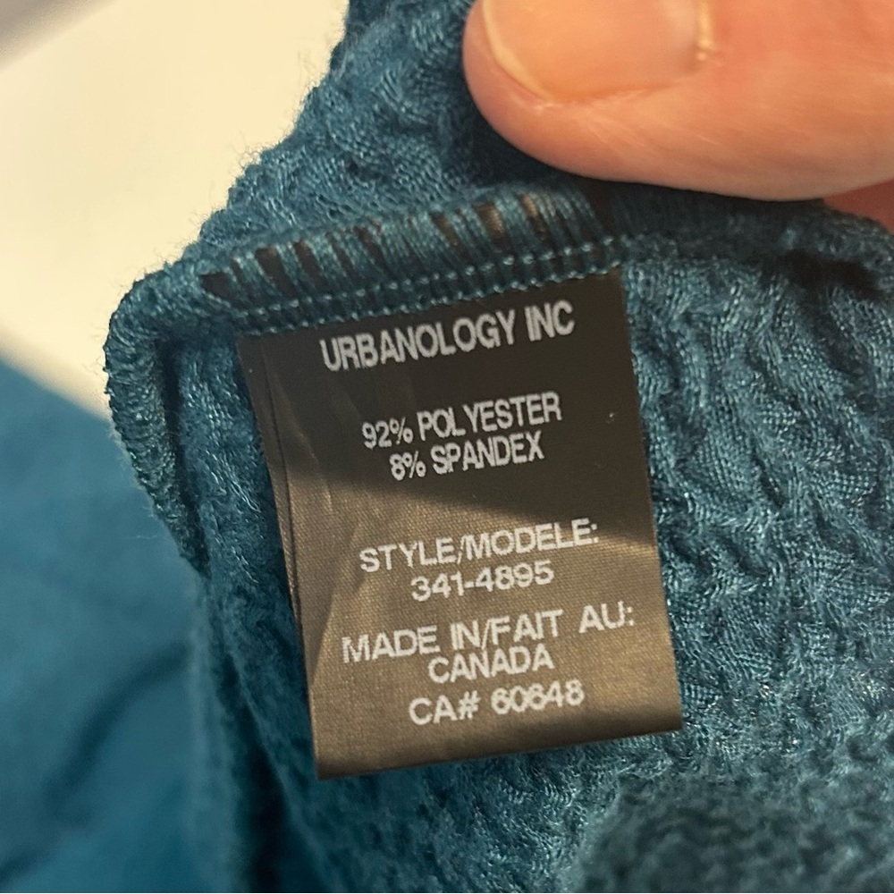 PURE Essence teal blue diagonal cut tunic
Size XL - Picture 6 of 7